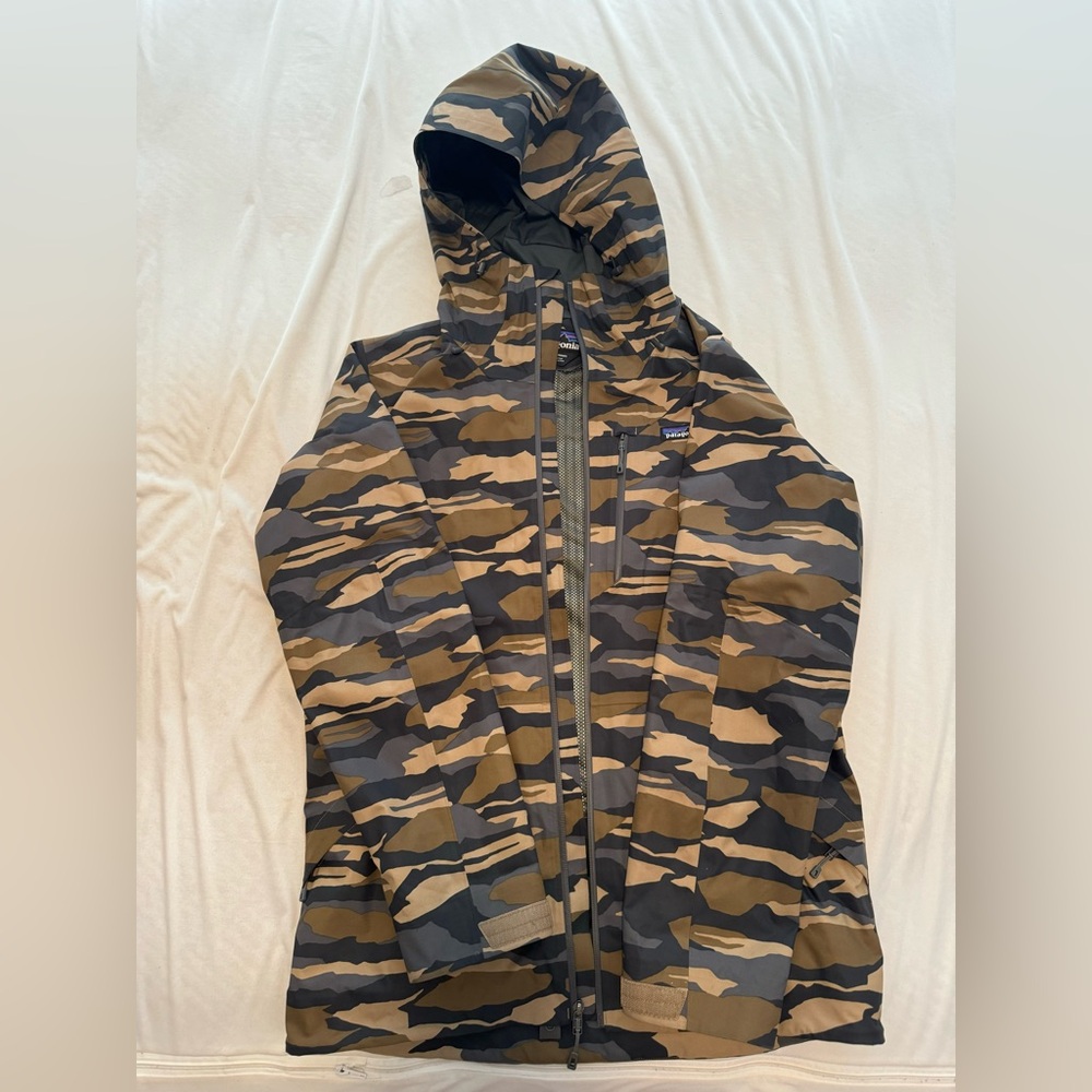 Patagonia Camouflage Hooded Jacket